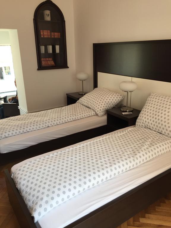 Modena Apartments 诺威萨 客房 照片